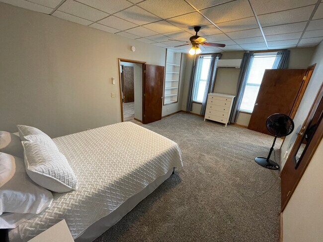 Bedroom 2 - 259 S Miami St