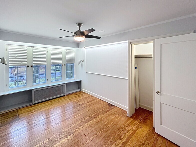 Building Photo - 2265 Stillman Rd