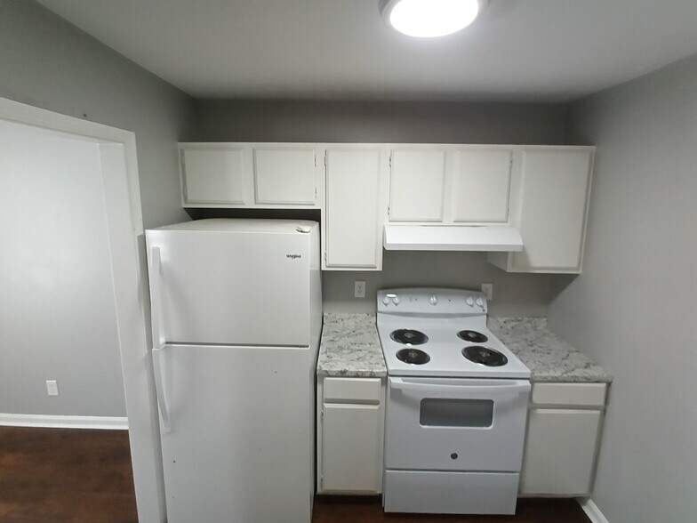 Building Photo - 16 Brianfield Cv