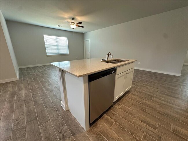 Building Photo - 17971 Lantana Loop