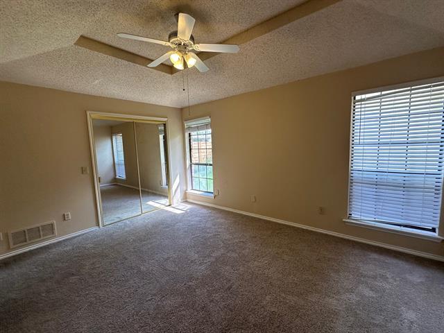 Building Photo - 3313 Hilltop Ln
