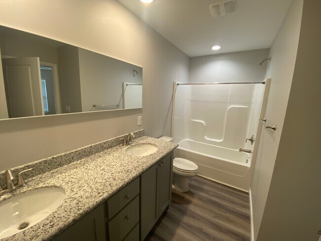 Building Photo - 6857 Stirrup Ln