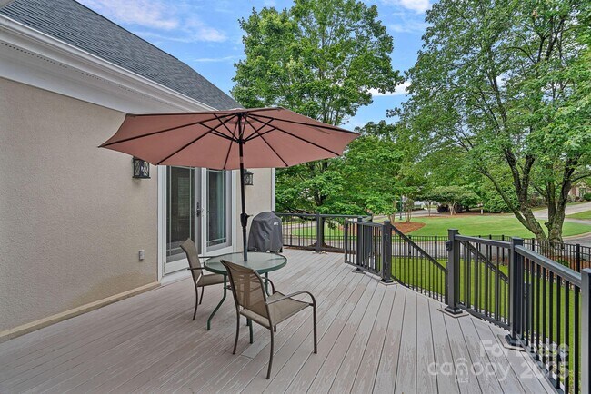 Building Photo - 17308 Players Ridge Dr