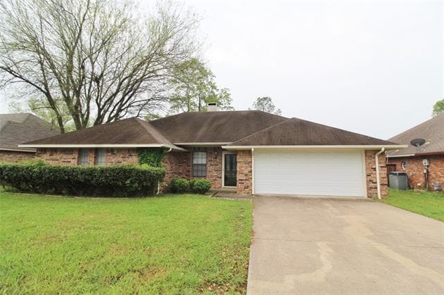 Building Photo - 102 Driftwood Ln