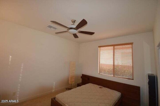 Building Photo - 857 W Glenmere Dr