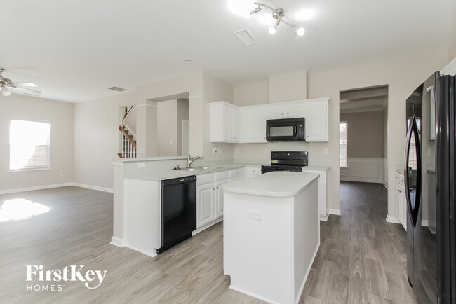 Building Photo - 4786 Turnridge Court Northwest