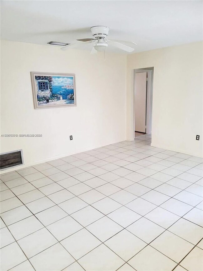 Building Photo - 7590 NW 20th Ct