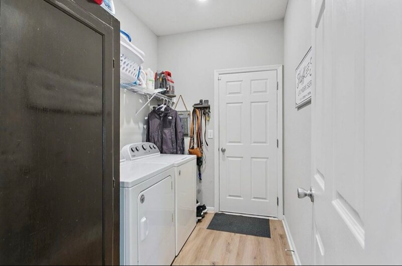 Building Photo - 12379 Golden Bell Dr