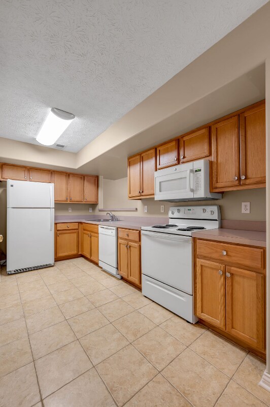 Building Photo - 1022 Fiddler Creek Way