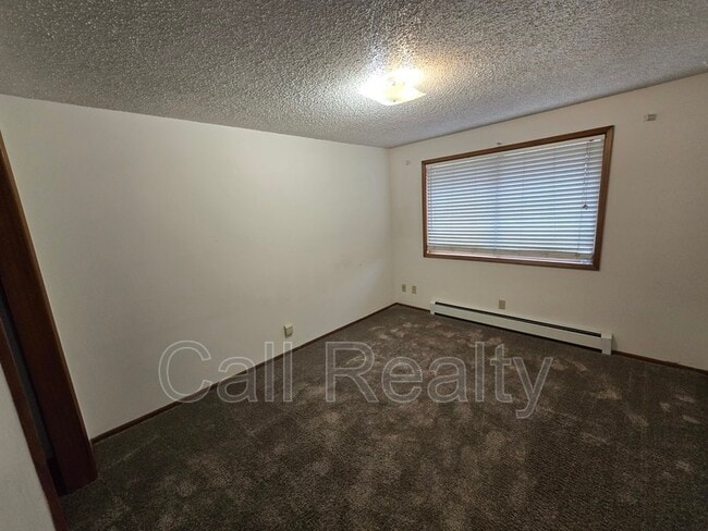 Building Photo - 4023 N Argonne Rd