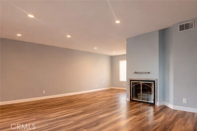 Building Photo - 7718 Vía Sorrento