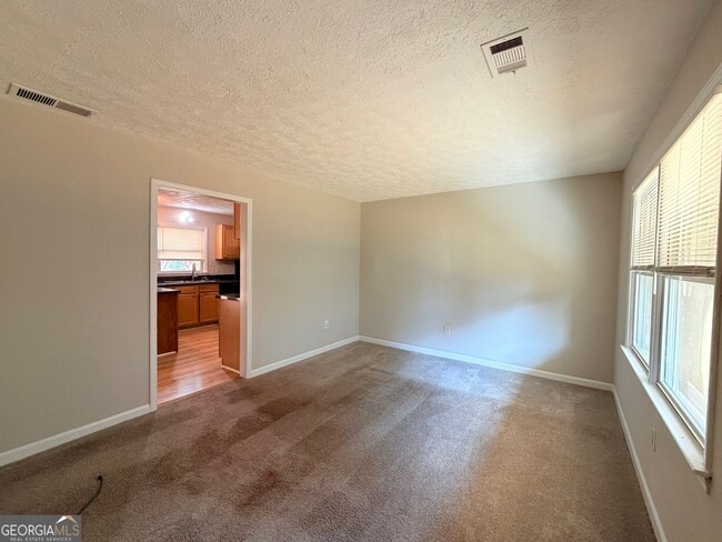 Building Photo - 13 Hearthwood Ct