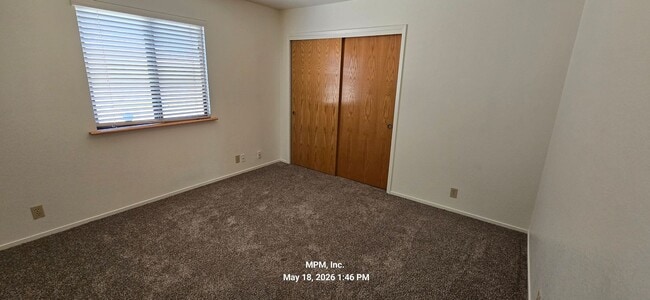Building Photo - 3 bedroon 2 bath home