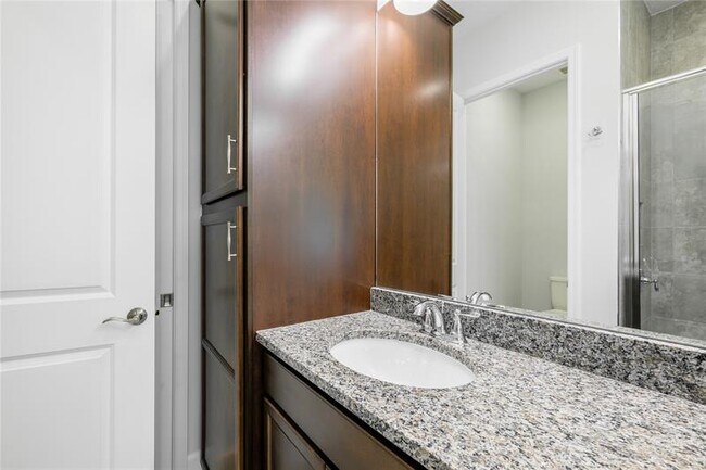 Building Photo - 14040 Spruce Pne Dr