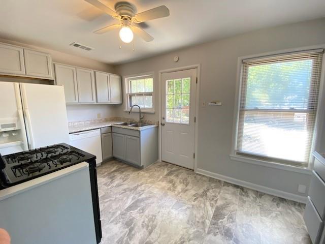 Building Photo - 2322 Fenwick Dr