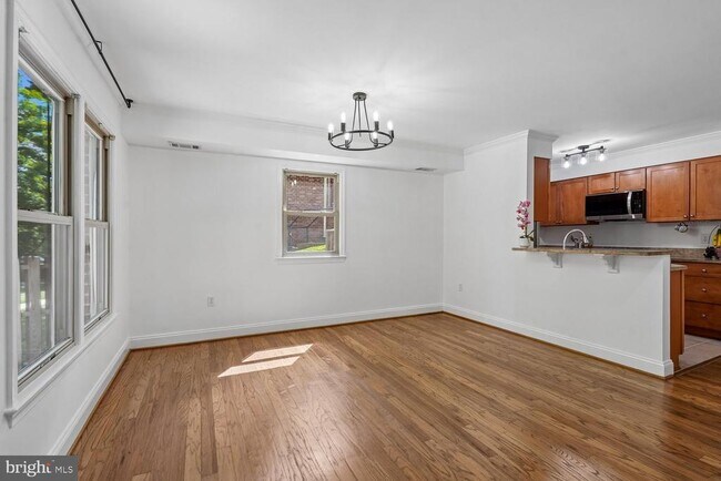 Building Photo - 7861 Coddle Harbor Ln