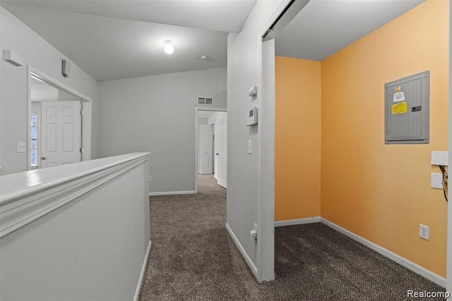 Building Photo - 17157 Higdon Dr