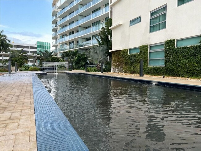 Building Photo - 6620 Indian Creek Dr