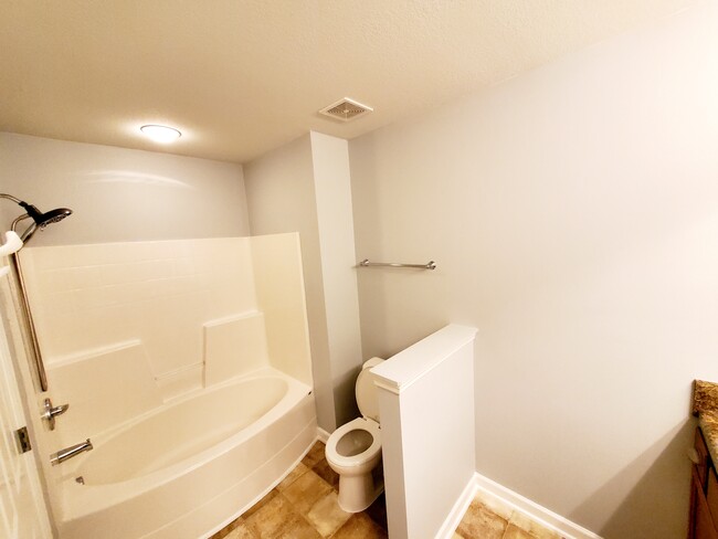Building Photo - 169 Sedgewick Dr