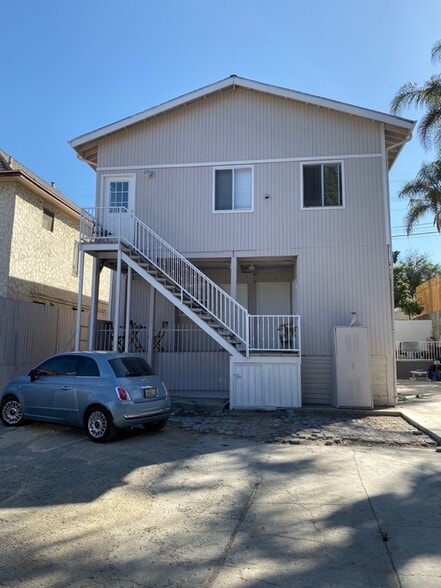 Building Photo - 125 N Westlake Ave