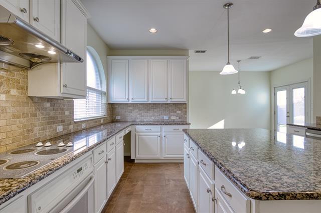 Building Photo - 4528 Oak Shores Dr