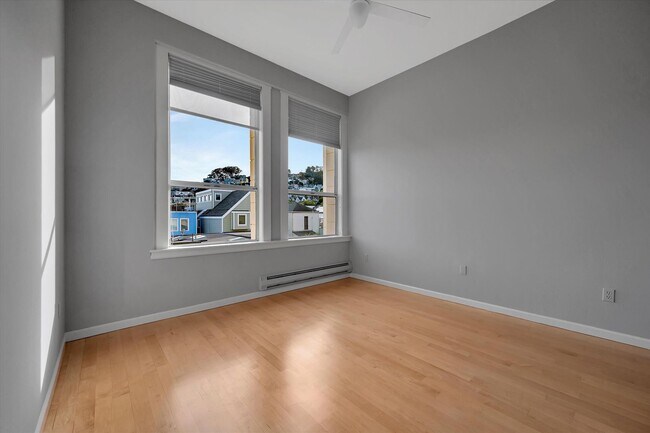 Building Photo - Prime Location Condo in Noe Valley - Please Contact for Showing Availability!