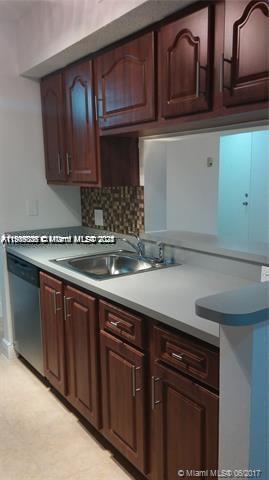 Building Photo - 5612 Rock Island Rd