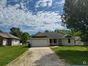 Building Photo - 3 Bedroom Home Strafford, Missouri