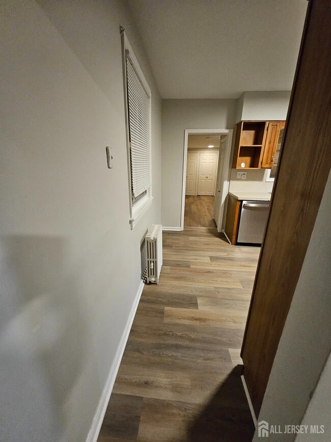 Building Photo - 74 Coley St