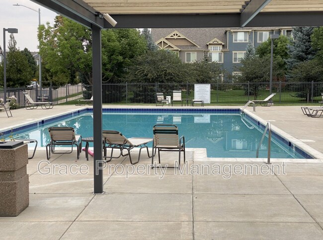 Building Photo - 804 Summer Hawk Dr