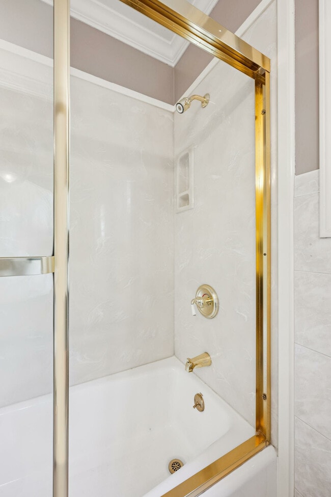 Building Photo - 114 San Marino Dr