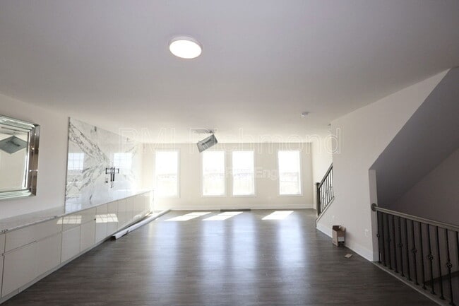 Building Photo - 4340 Bon Secours Pkwy