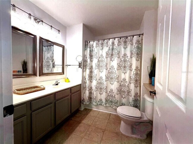 Building Photo - 2609 Gala Rd N