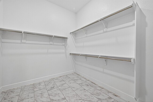 Building Photo - 28939 Shady Grove Ln