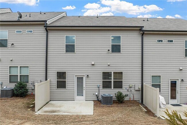 Building Photo - 2502 Pearl Rdg Trce