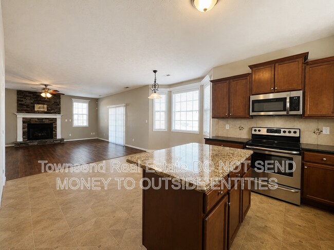 Building Photo - 4211 Cherry Hill Ln