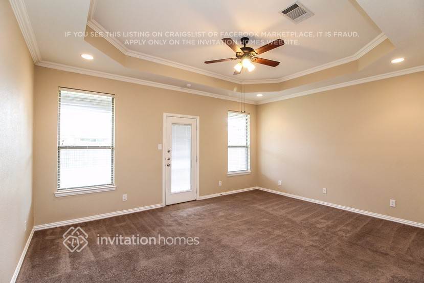 Building Photo - 404 Merced St