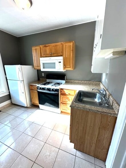 Building Photo - 2911 Cochran St