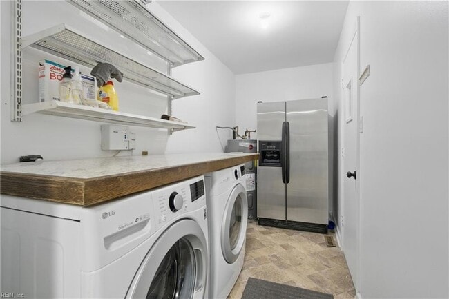 Building Photo - 4105 Clintwood Ln