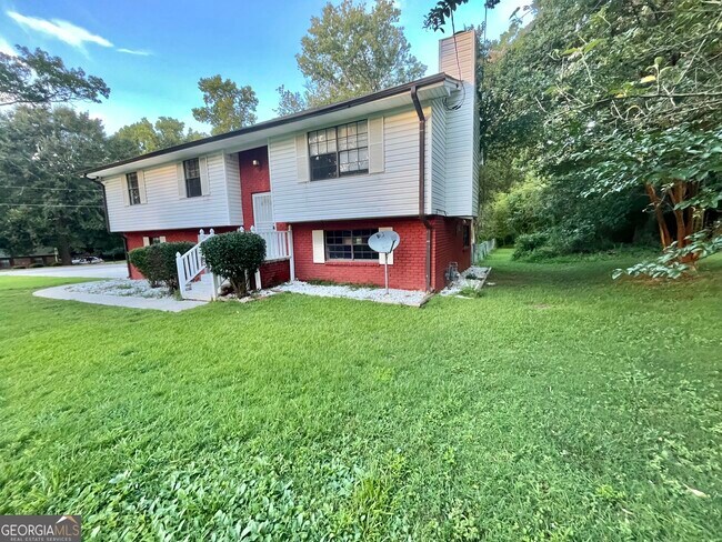 Building Photo - 152 Rountree Rd