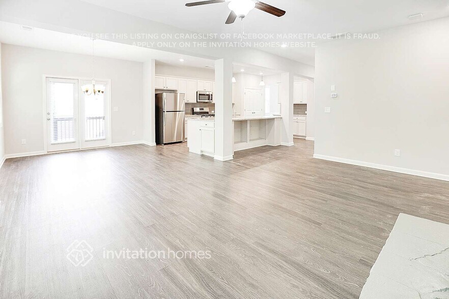 Building Photo - 490 Lanier Ct