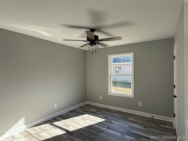 Building Photo - 5048 Co Rd 514