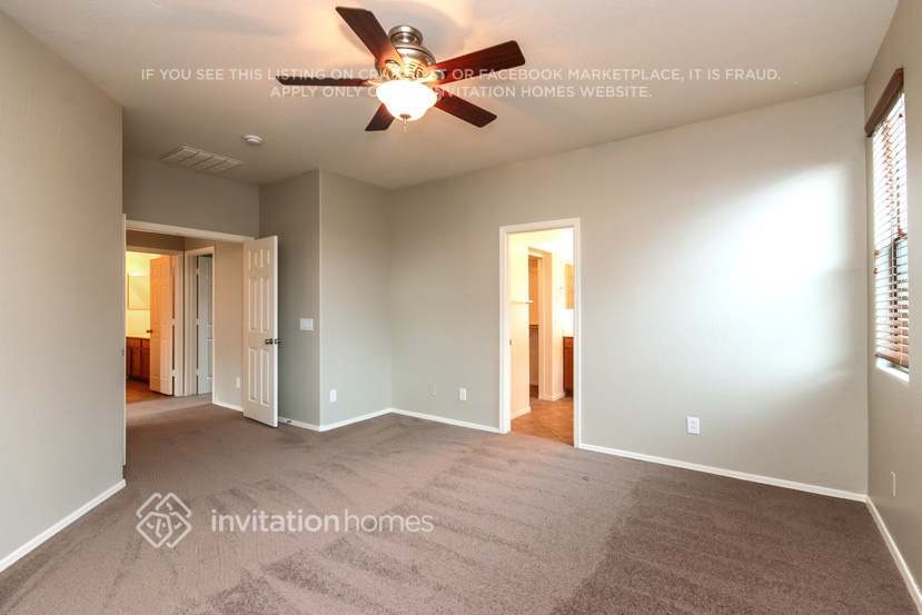 Building Photo - 17523 N 169th Dr