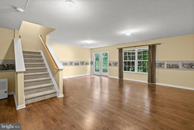 Building Photo - 102 Penns Manor Dr