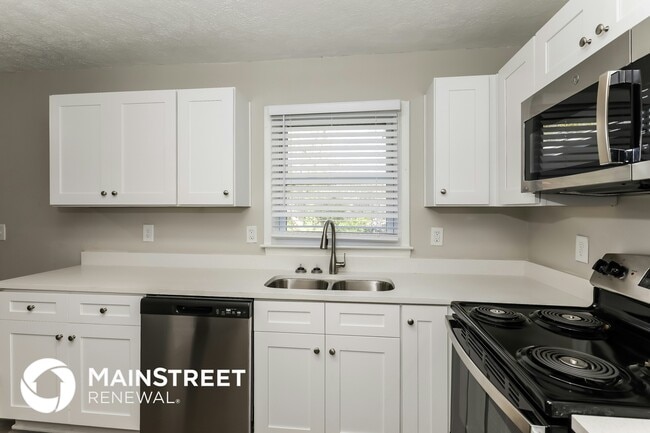 Building Photo - 109 Woodhaven Dr