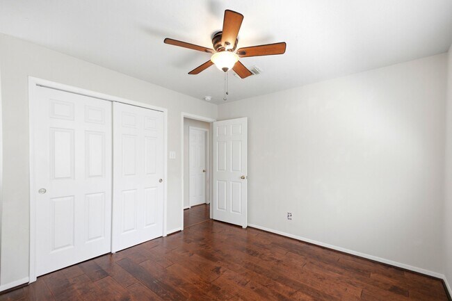 Building Photo - 3126 Waters View Dr