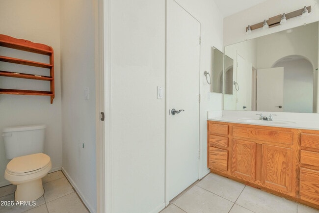 Building Photo - 1401 S 80th St