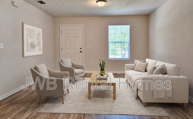 Building Photo - 8015 Mattox Ave