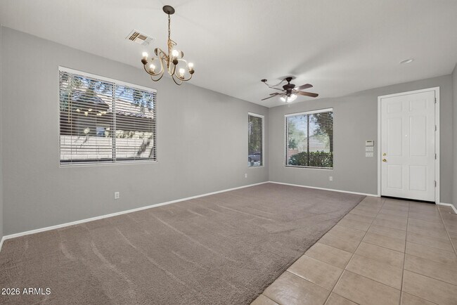 Building Photo - 3096 E Kingbird Pl