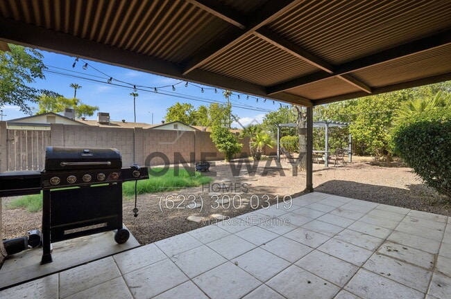 Building Photo - 6905 E Hubbell St